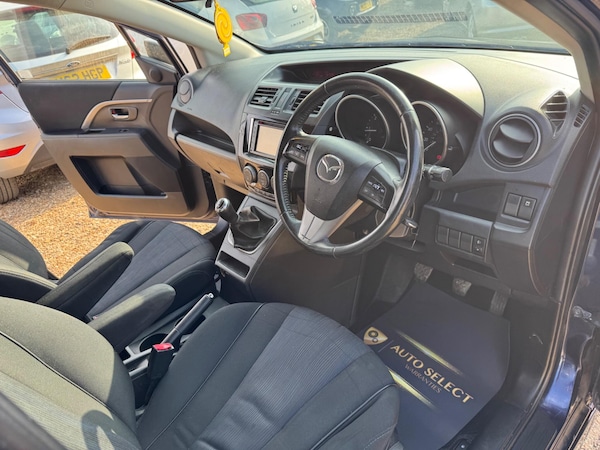 Used Mazda Mazda5 2012 for sale - 75646122: Photo 7