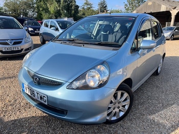 Used Honda Jazz 2006 for sale - 79212232: Photo