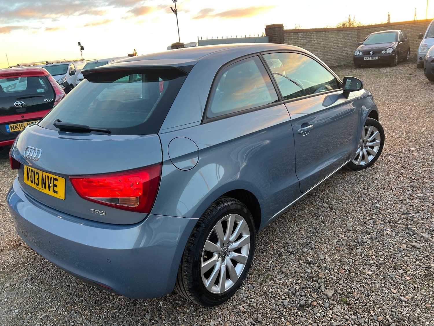 Used Audi A1 2013 for sale - 77098075: Photo 2