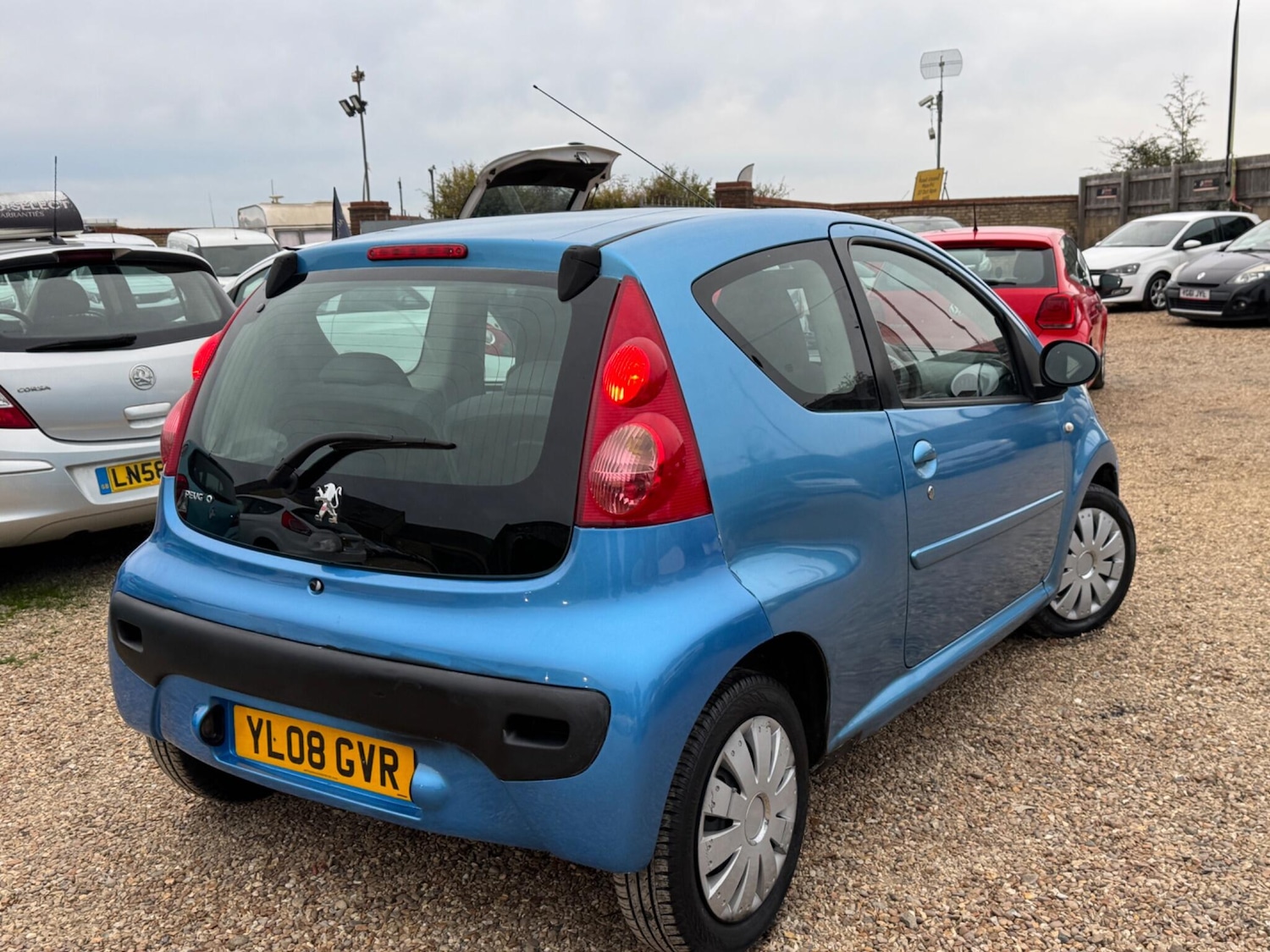 Used Peugeot 107 2008 for sale - 76388074: Photo 10