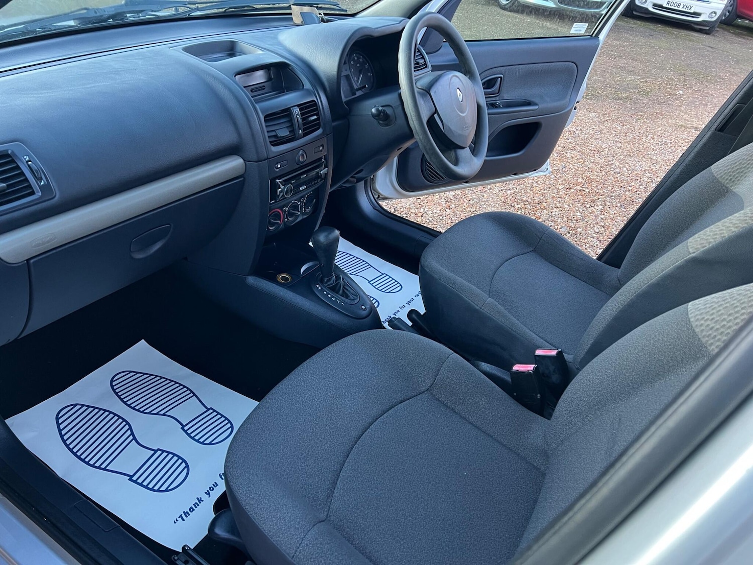 Used Renault Clio 2005 for sale - 77358427: Photo 18