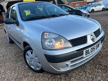 Used Renault Clio 2005 for sale - 77358427: Photo