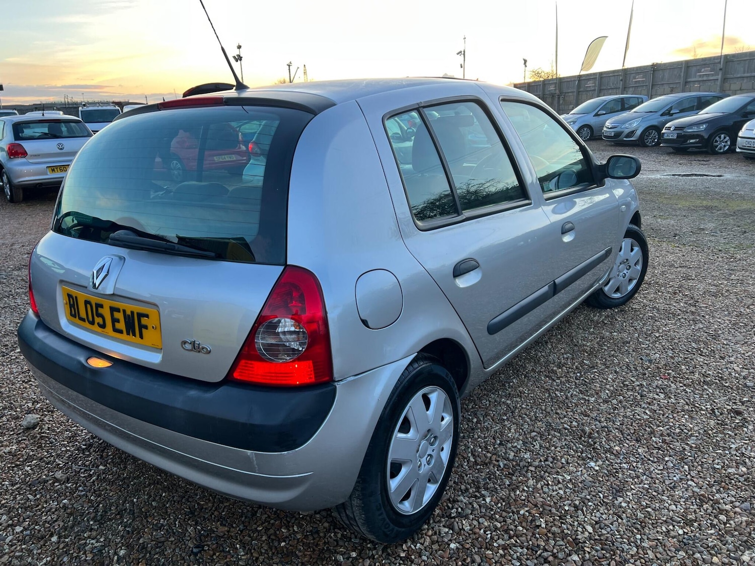 Used Renault Clio 2005 for sale - 77358427: Photo 6