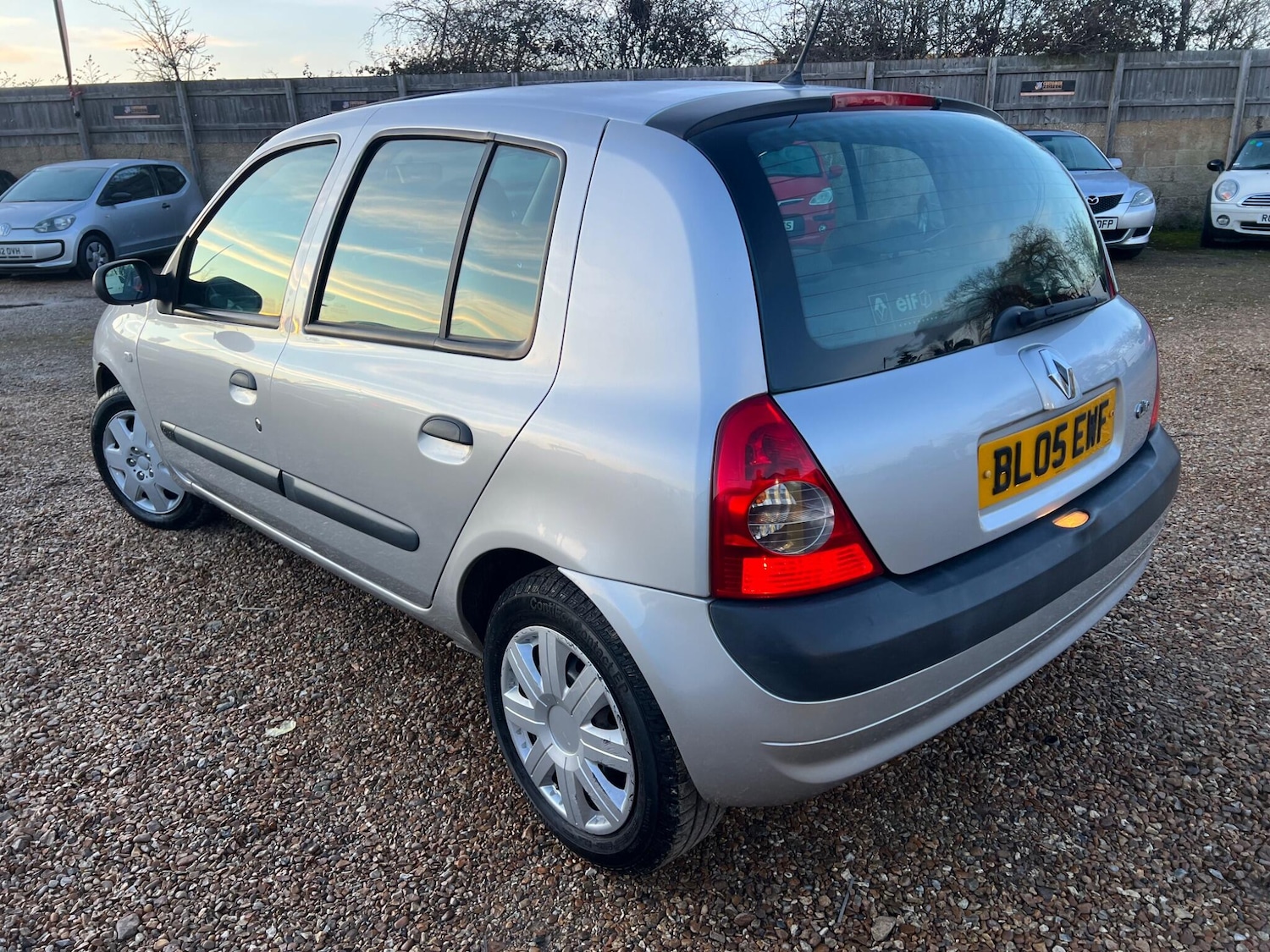 Used Renault Clio 2005 for sale - 77358427: Photo 9