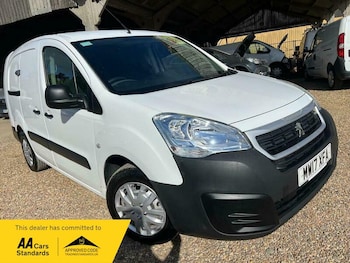Used Peugeot Partner 2017 for sale - 79331435: Photo