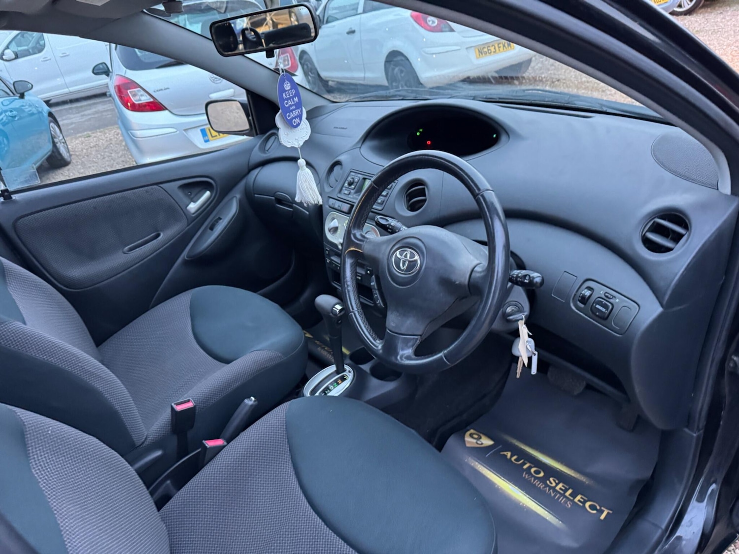 Used Toyota Yaris 2004 for sale - 76389076: Photo 14