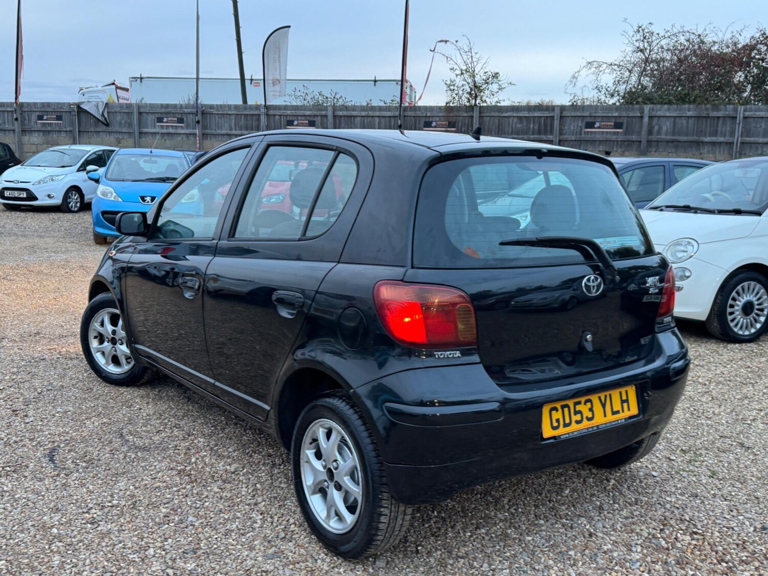 Used Toyota Yaris 2004 for sale - 76389076: Photo 16