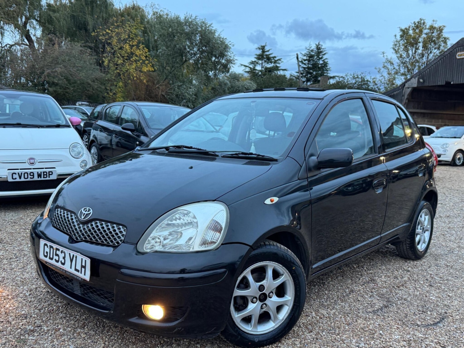 Used Toyota Yaris 2004 for sale - 76389076: Photo 7