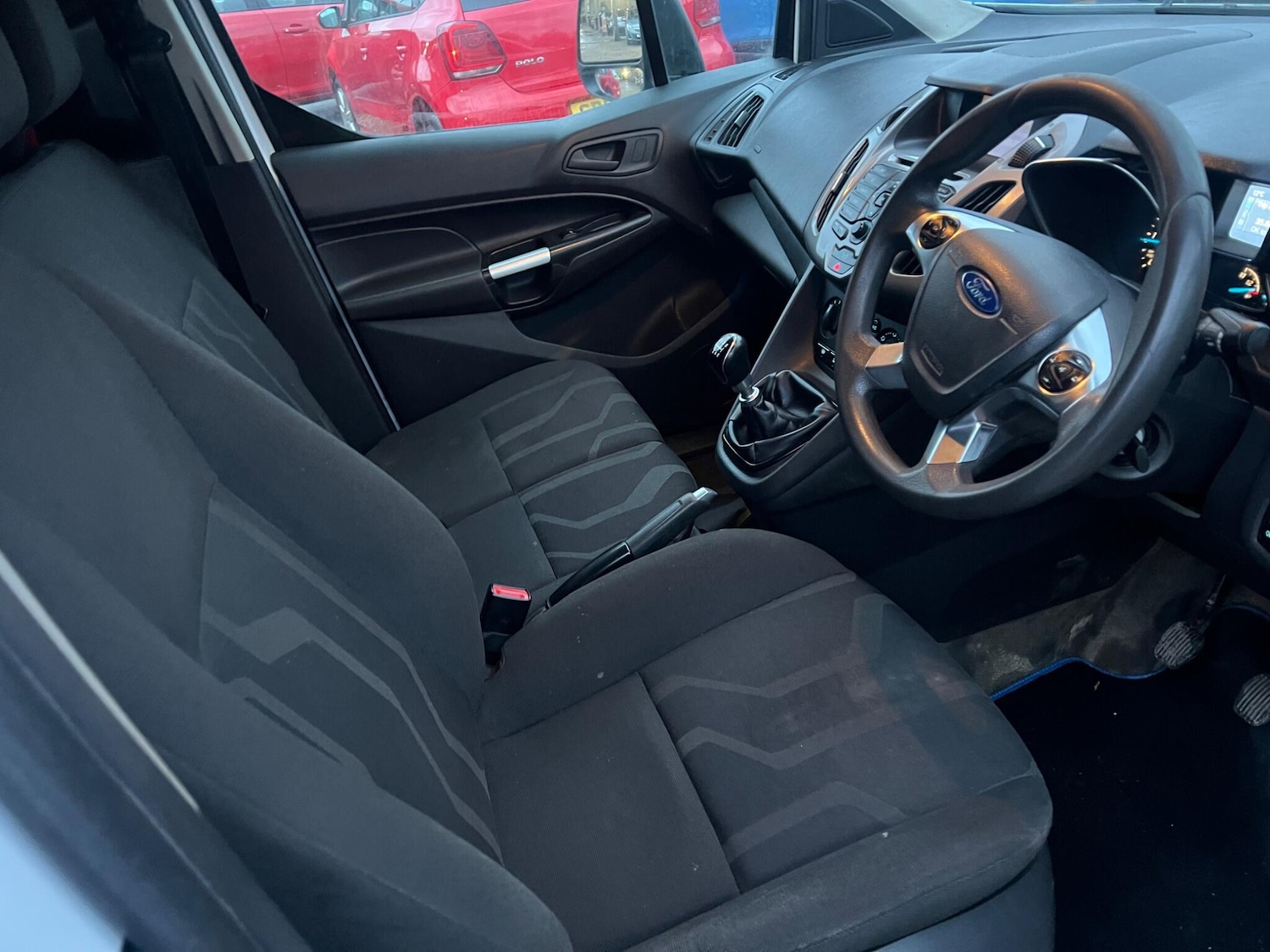 Used Ford Transit Connect 2014 for sale - 76942431: Photo 9