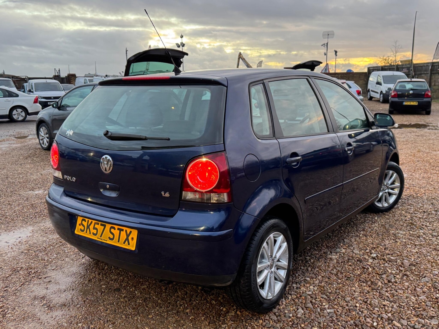Used Volkswagen Polo 2007 for sale - 77479565: Photo 9