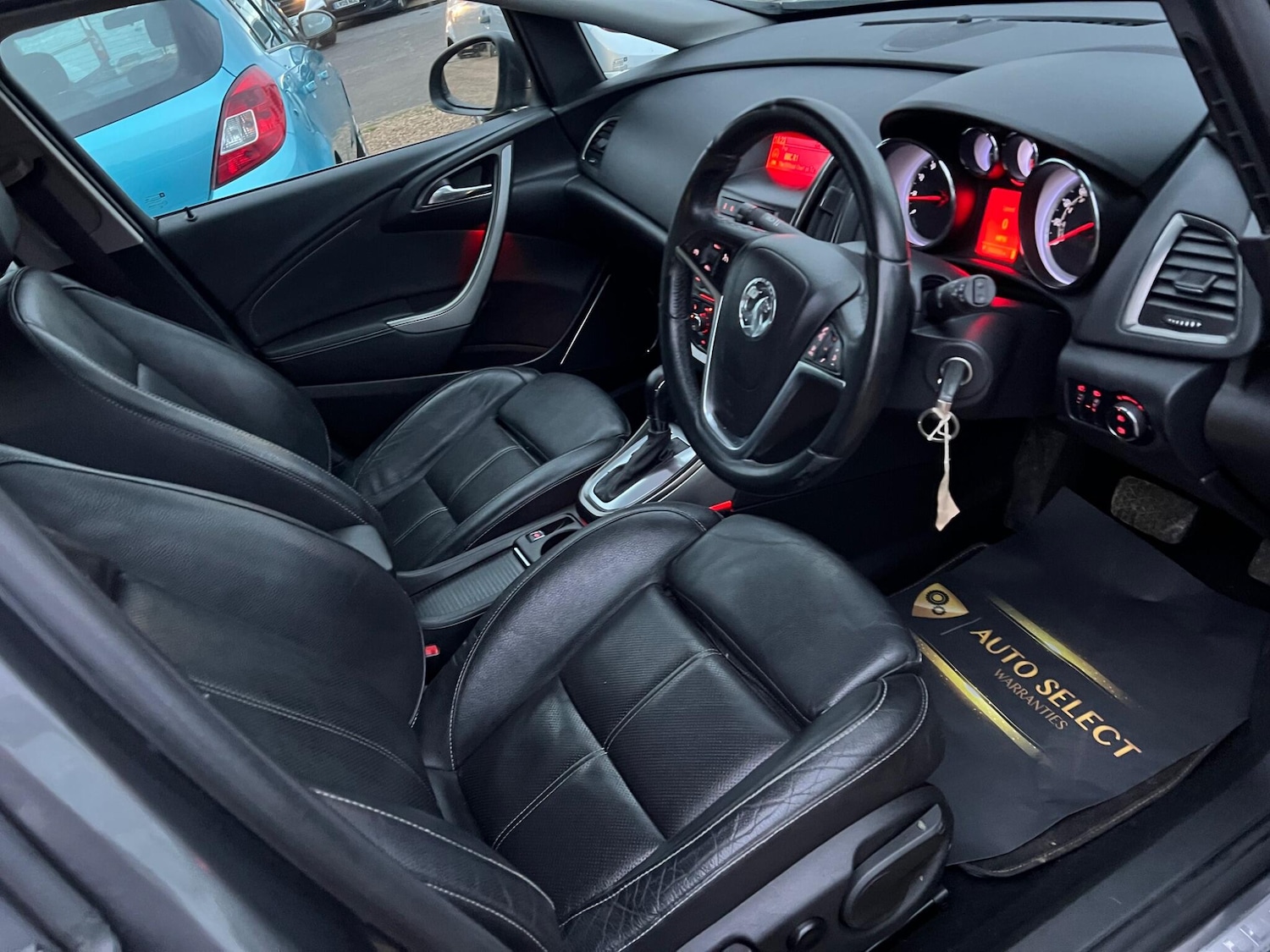 Used Vauxhall Astra 2011 for sale - 76522318: Photo 22