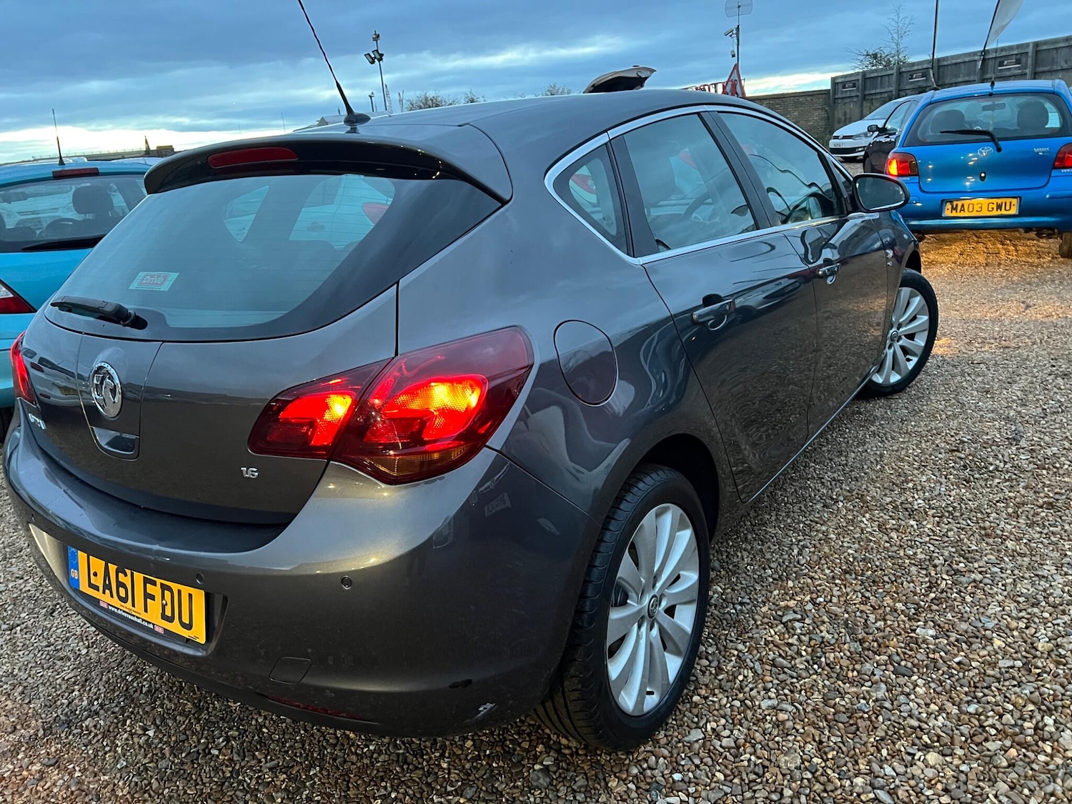 Used Vauxhall Astra 2011 for sale - 76522318: Photo 4