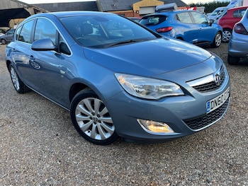 Used Vauxhall Astra 2010 for sale - 77705183: Photo