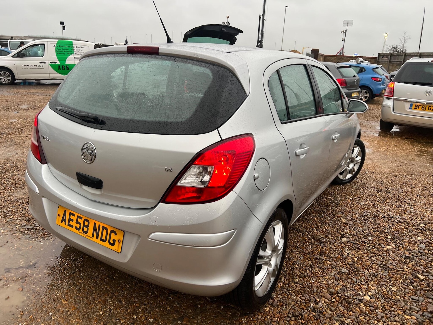 Used Vauxhall Corsa 2008 for sale - 77926183: Photo 14