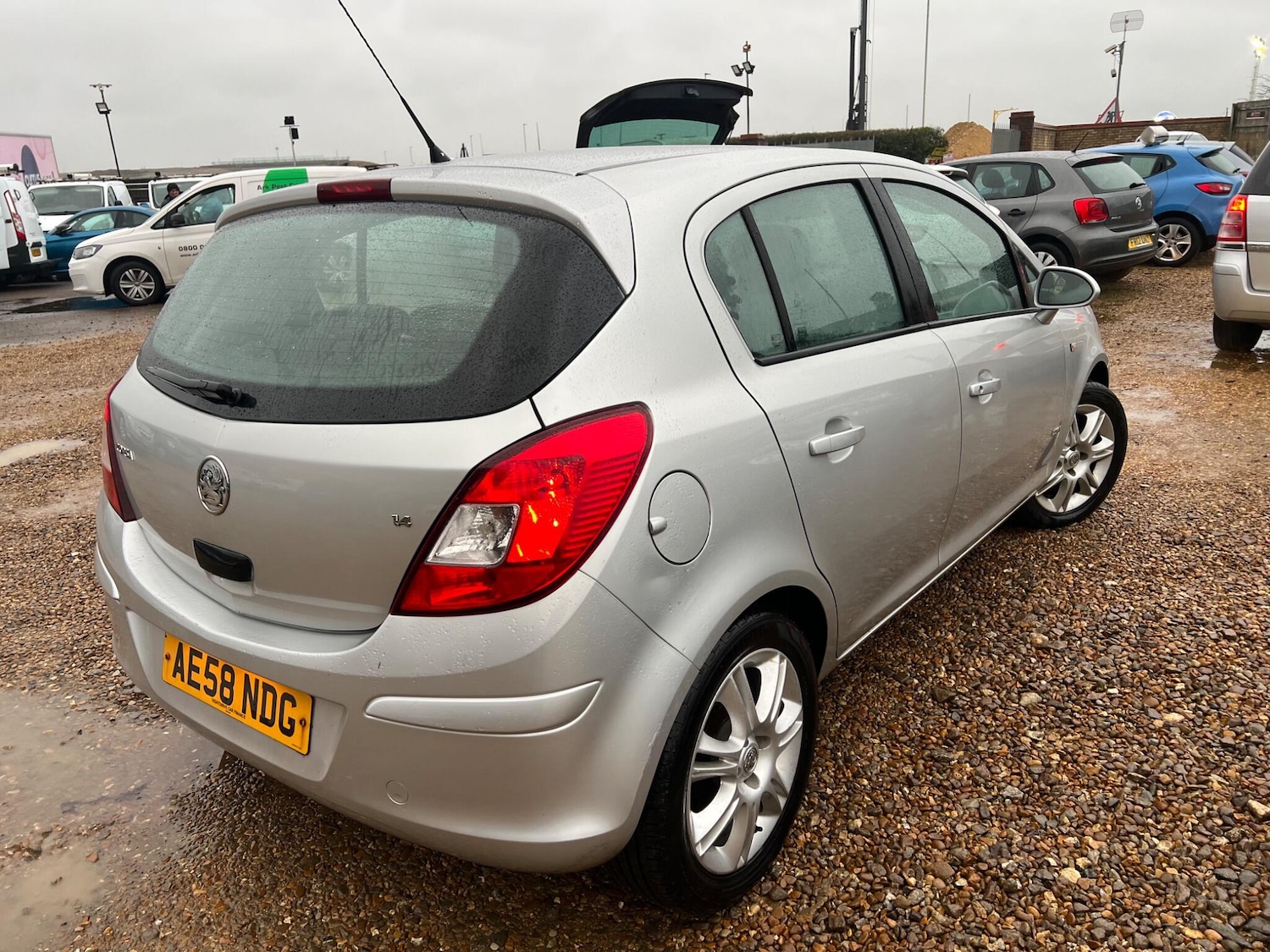 Used Vauxhall Corsa 2008 for sale - 77926183: Photo 17