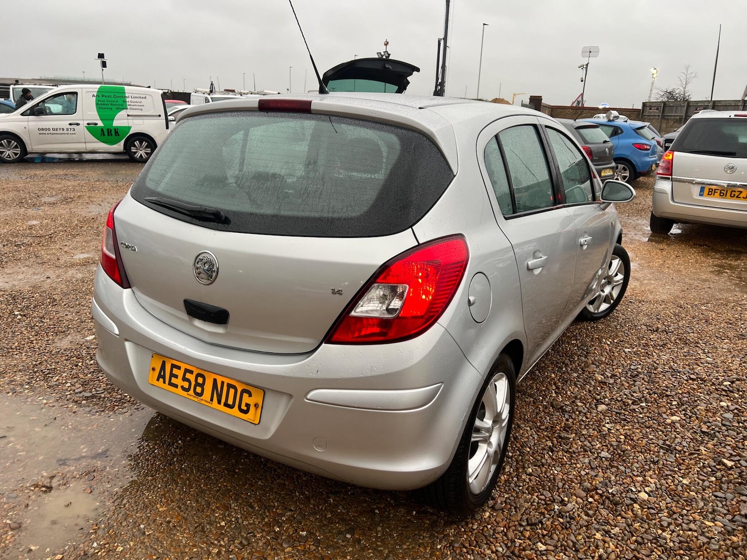 Used Vauxhall Corsa 2008 for sale - 77926183: Photo 7