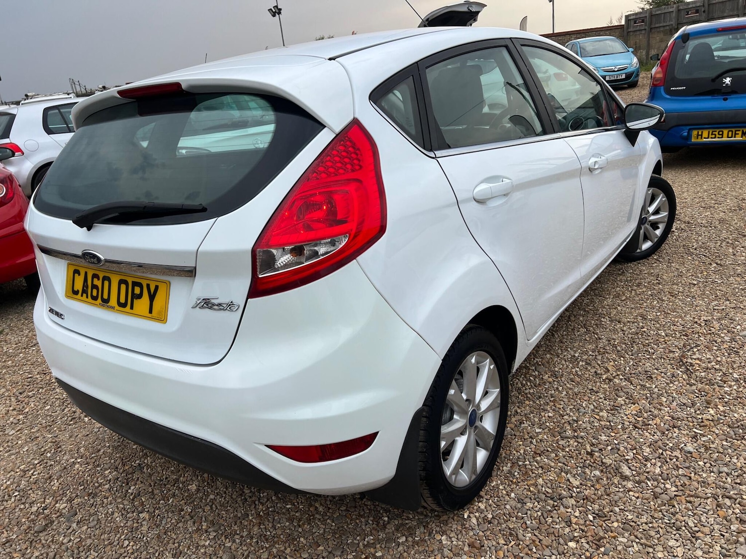 Used Ford Fiesta 2011 for sale - 76988864: Photo 10