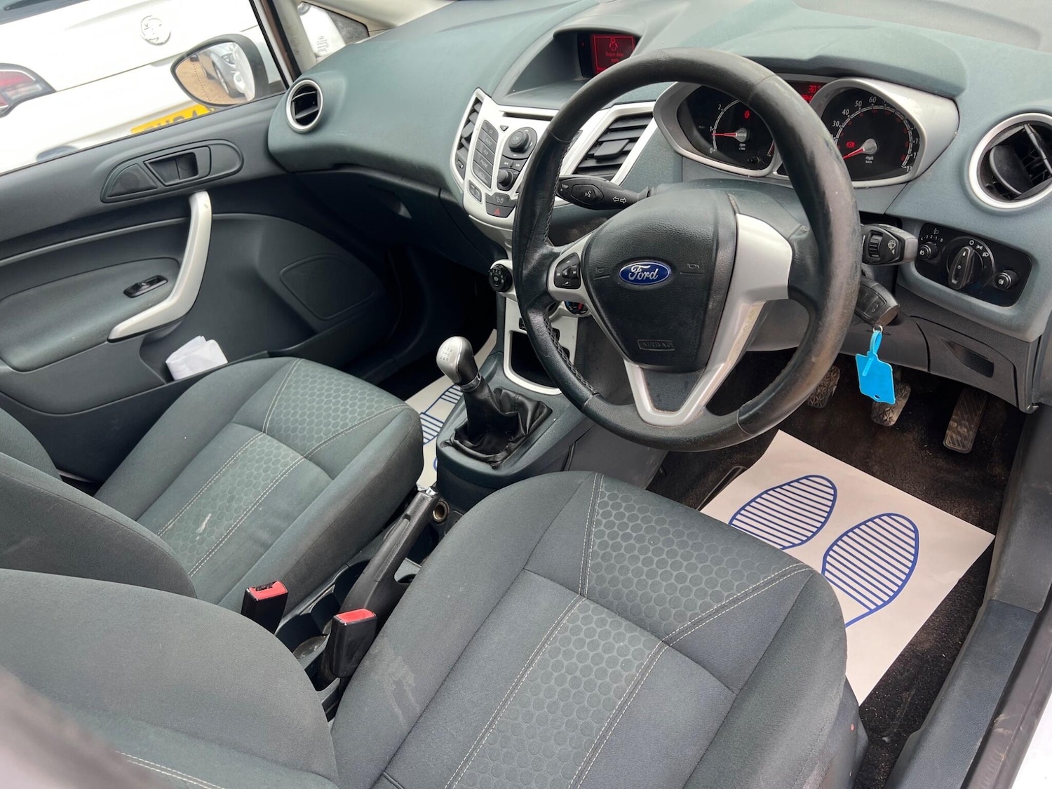 Used Ford Fiesta 2011 for sale - 76988864: Photo 17