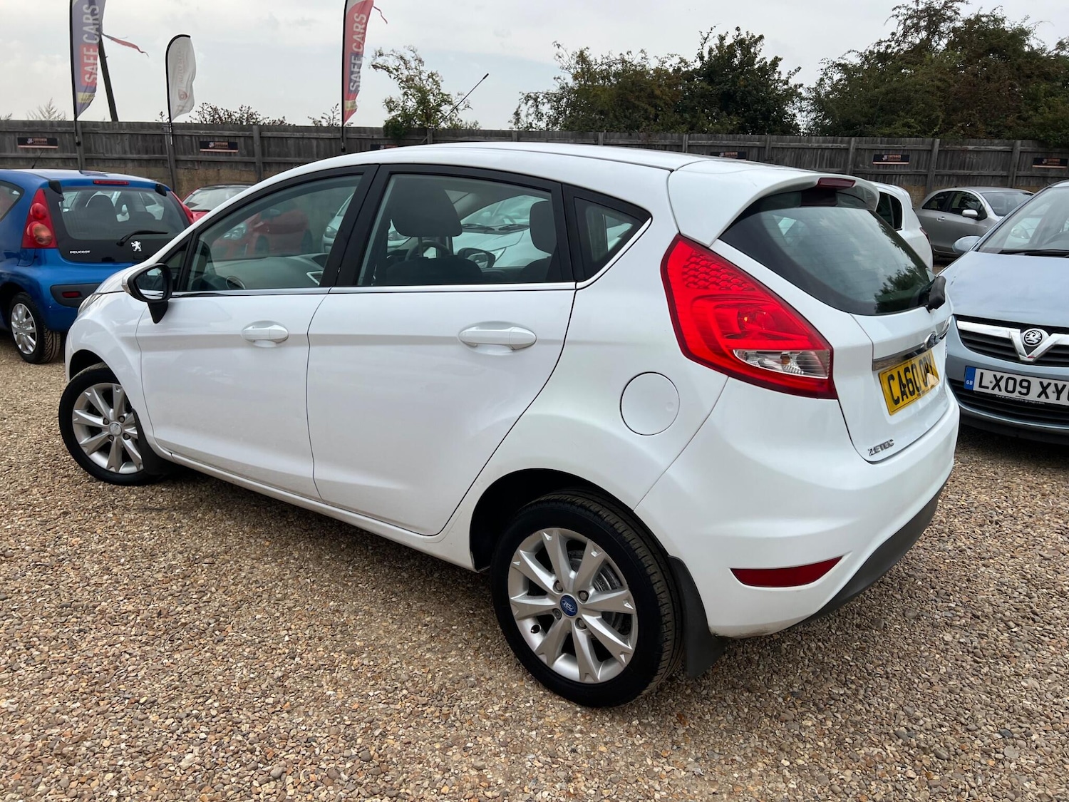 Used Ford Fiesta 2011 for sale - 76988864: Photo 19