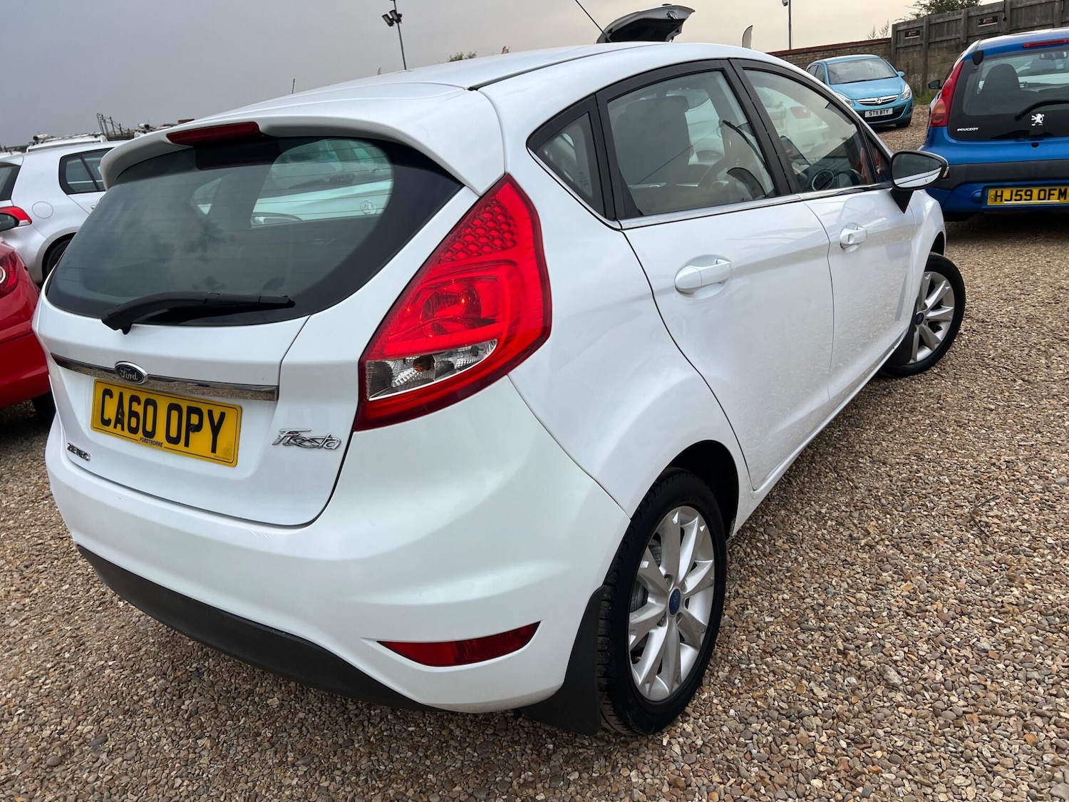 Used Ford Fiesta 2011 for sale - 76988864: Photo 5