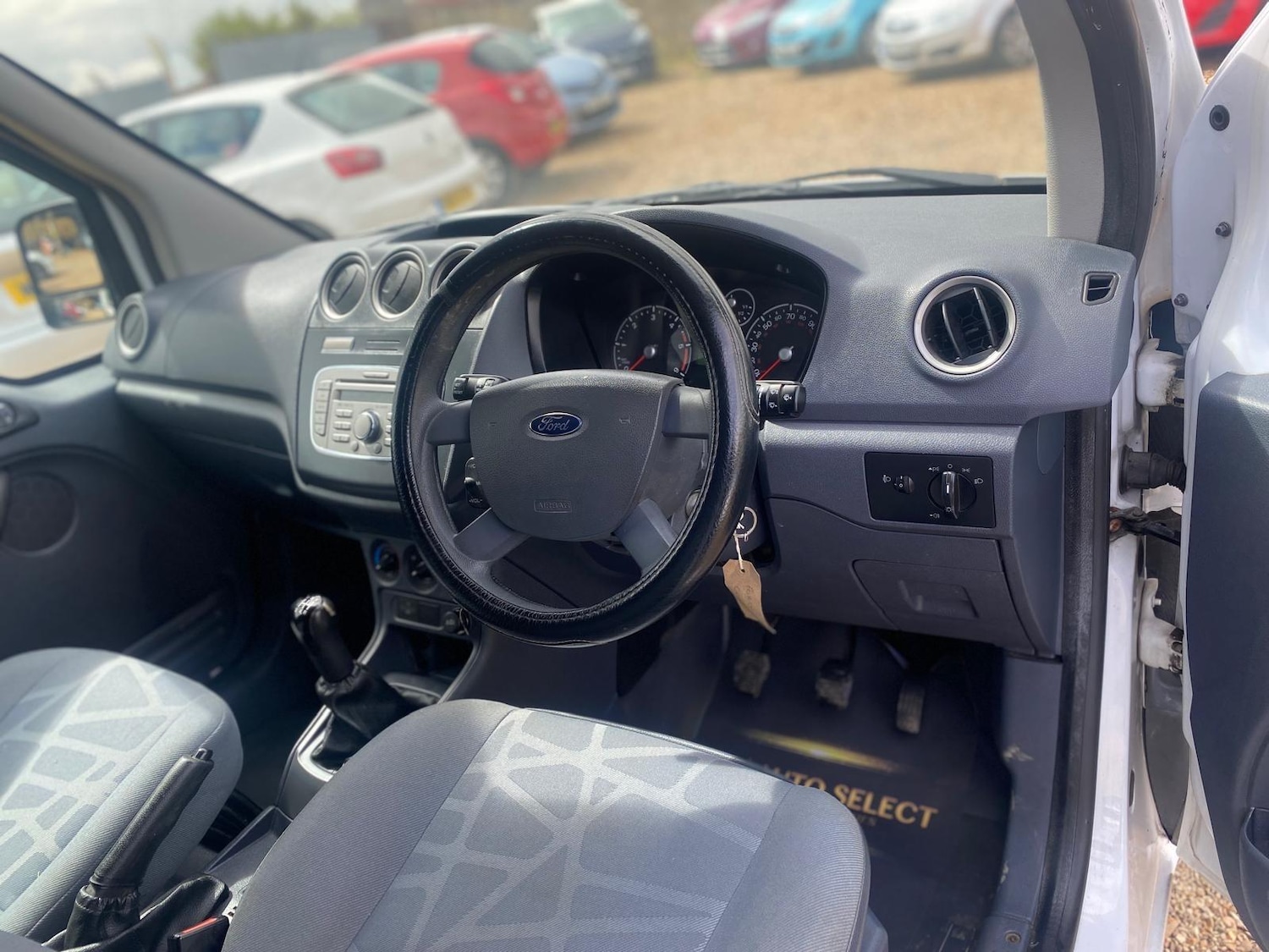 Used Ford Transit Connect 2010 for sale - 76671415: Photo 25