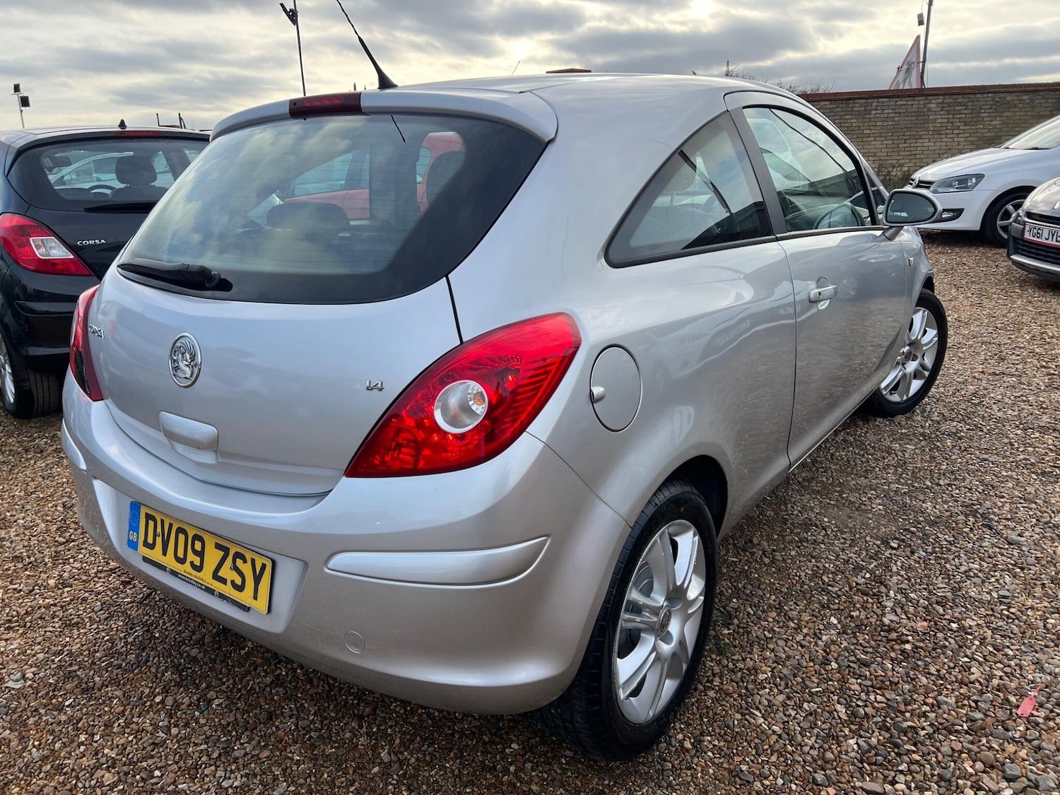 Used Vauxhall Corsa 2009 for sale - 76562207: Photo 10