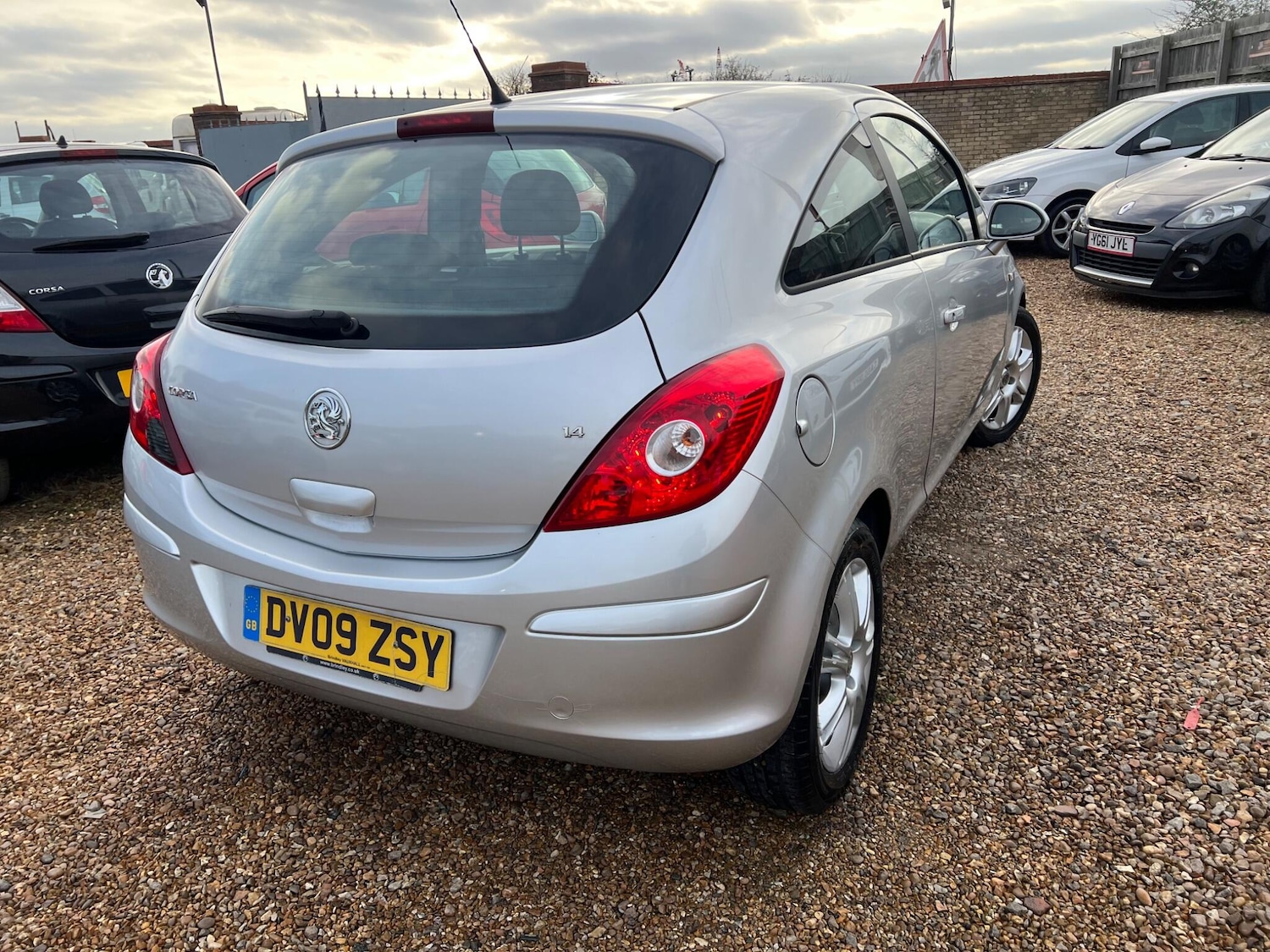 Used Vauxhall Corsa 2009 for sale - 76562207: Photo 12