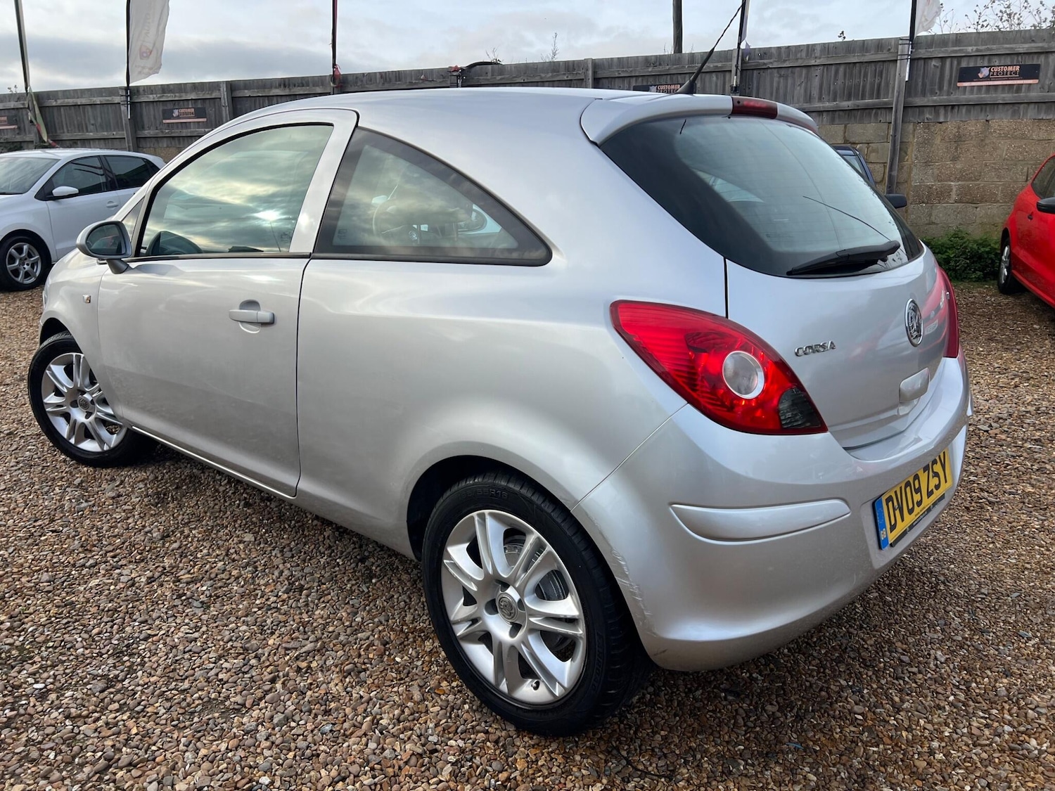 Used Vauxhall Corsa 2009 for sale - 76562207: Photo 13