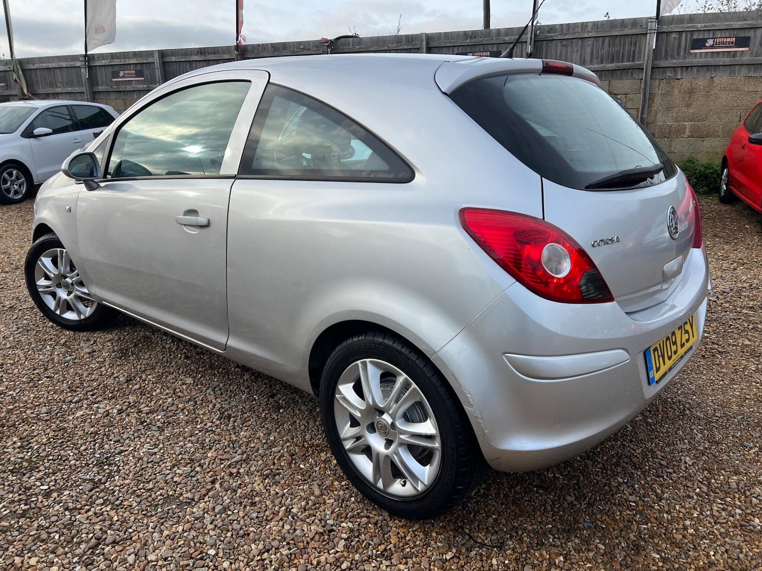 Used Vauxhall Corsa 2009 for sale - 76562207: Photo 14
