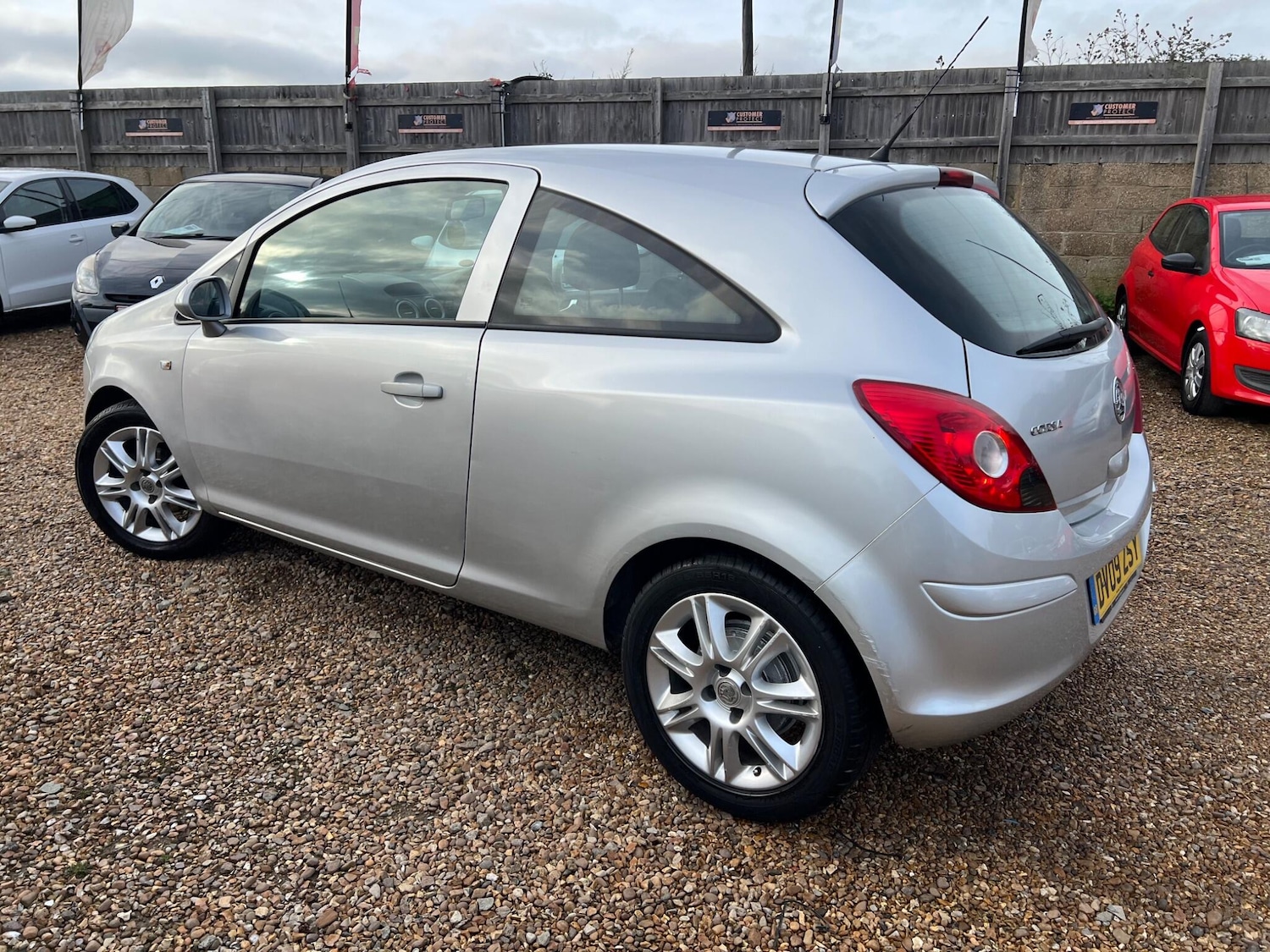 Used Vauxhall Corsa 2009 for sale - 76562207: Photo 16