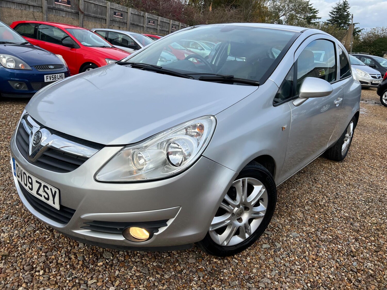 Used Vauxhall Corsa 2009 for sale - 76562207: Photo 8
