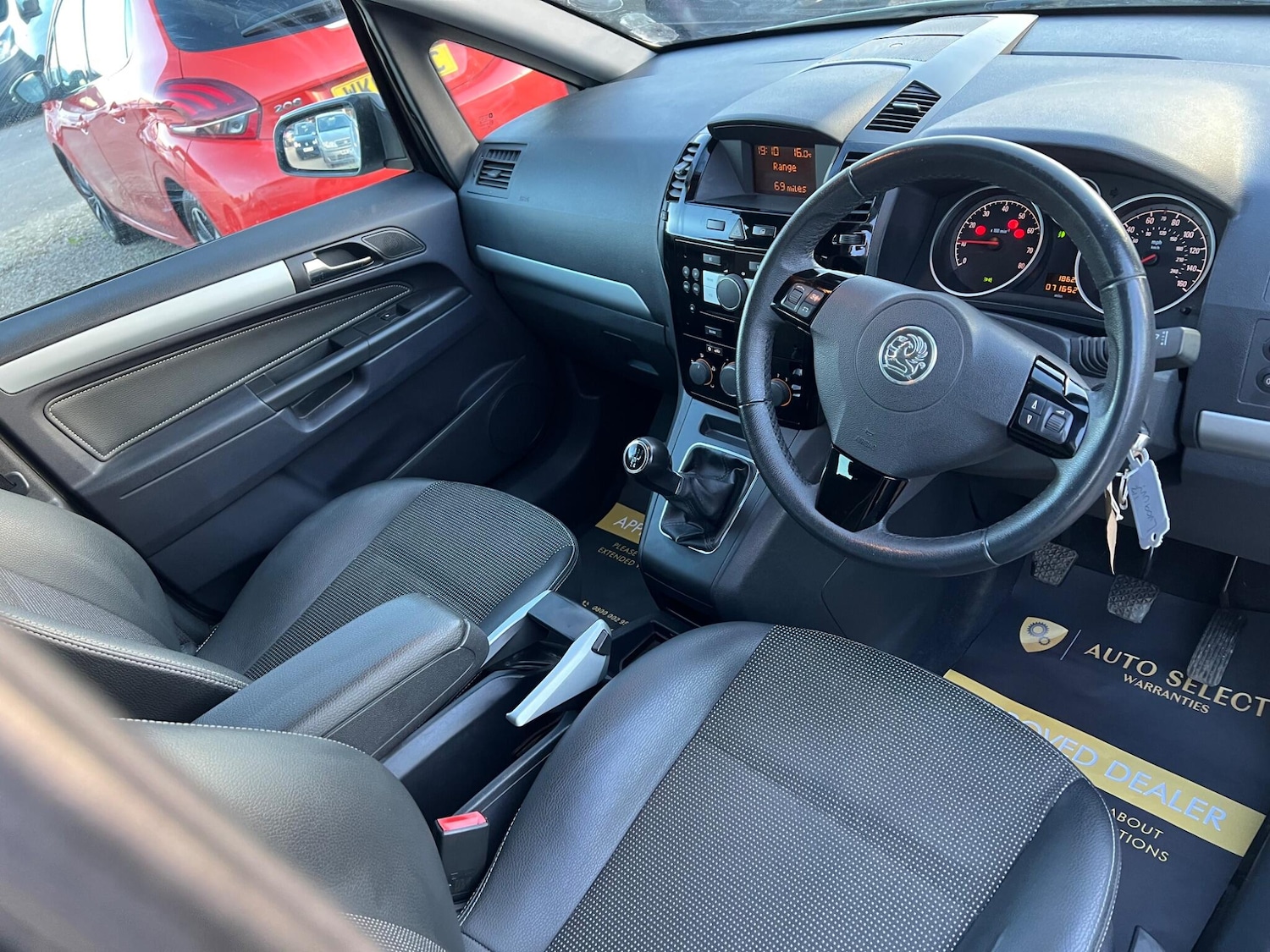 Used Vauxhall Zafira 2009 for sale - 78185678: Photo 23