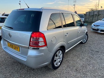 Used Vauxhall Zafira 2009 for sale - 78185678: Photo
