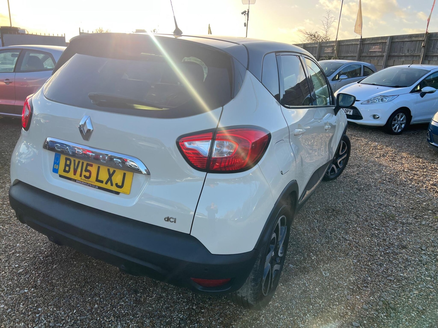 Used Renault Captur 2015 for sale - 76899620: Photo 16