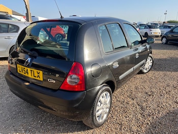 Used Renault Clio 2004 for sale - 79012385: Photo