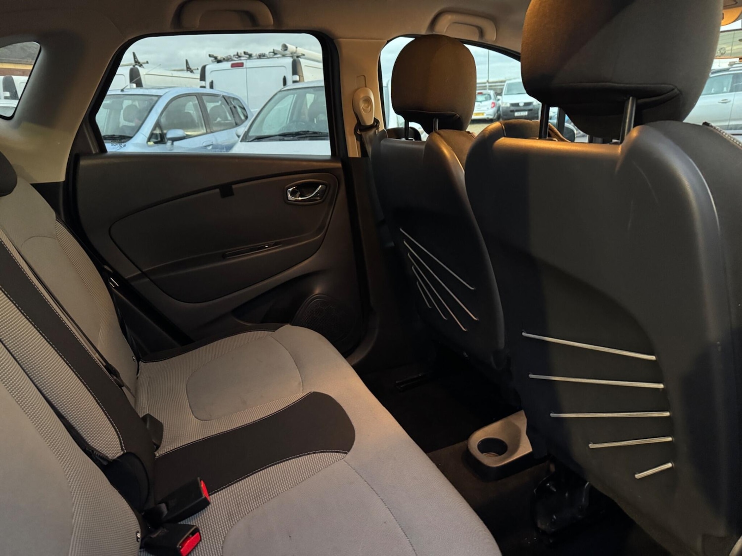 Used Renault Captur 2014 for sale - 76634161: Photo 18