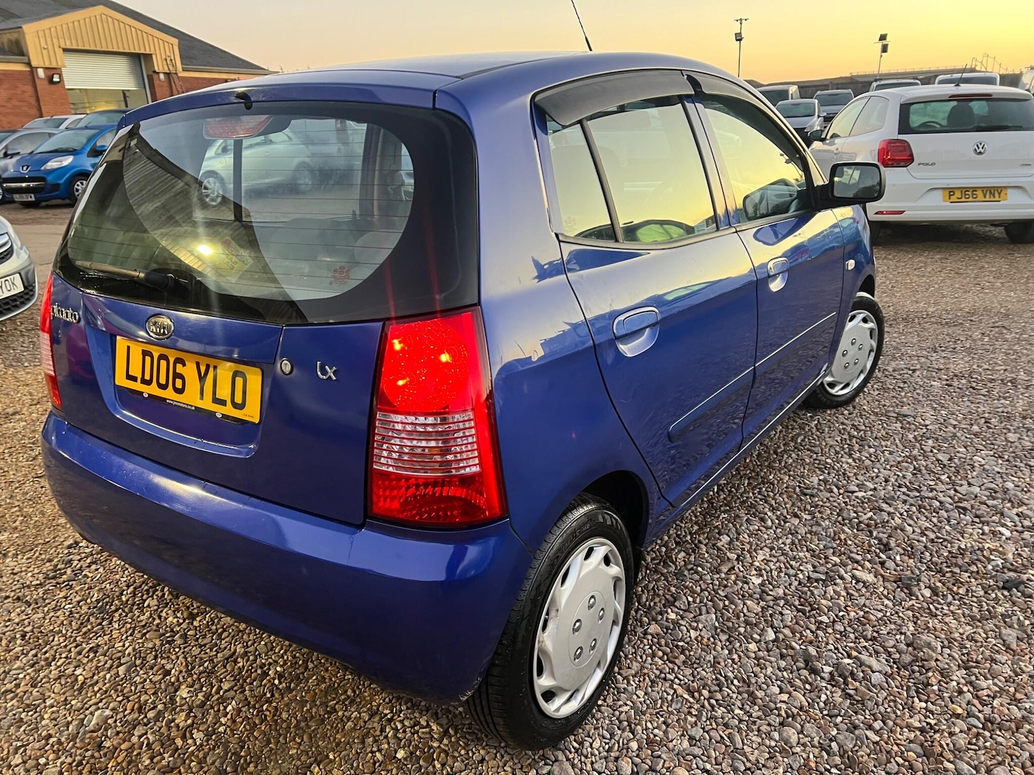 Used Kia Picanto 2006 for sale - 76781791: Photo 3