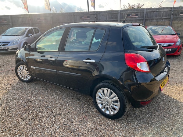 Used Renault Clio 2011 for sale - 75431657: Photo 6