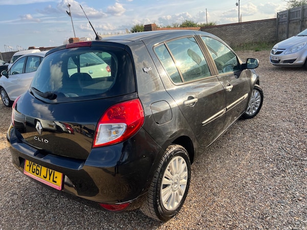 Used Renault Clio 2011 for sale - 75431657: Photo 7