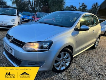Used Volkswagen Polo 2010 for sale - 79331429: Photo