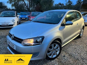 Used Volkswagen Polo 2010 for sale - 79331429: Photo