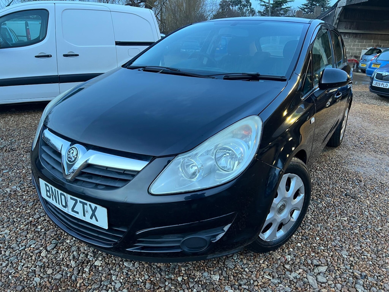 Used Vauxhall Corsa 2010 for sale - 77386999: Photo 10