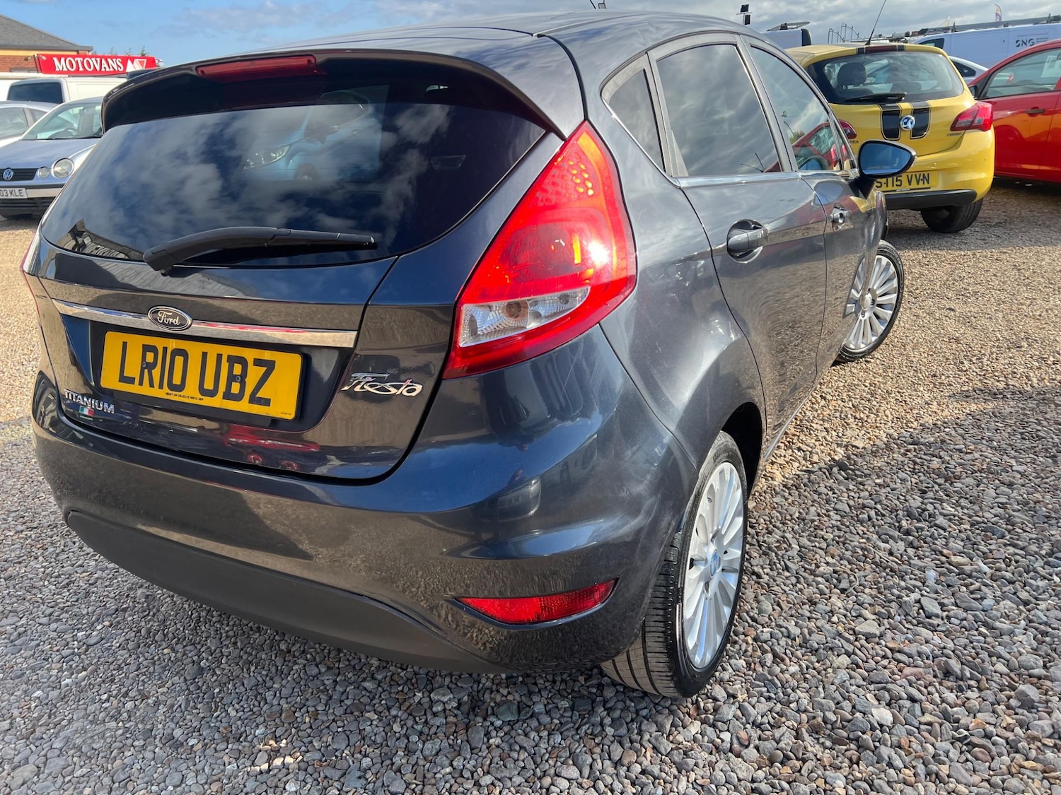 Used Ford Fiesta 2010 for sale - 76425025: Photo 15