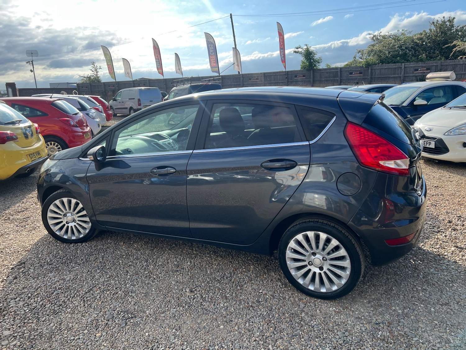 Used Ford Fiesta 2010 for sale - 76425025: Photo 18