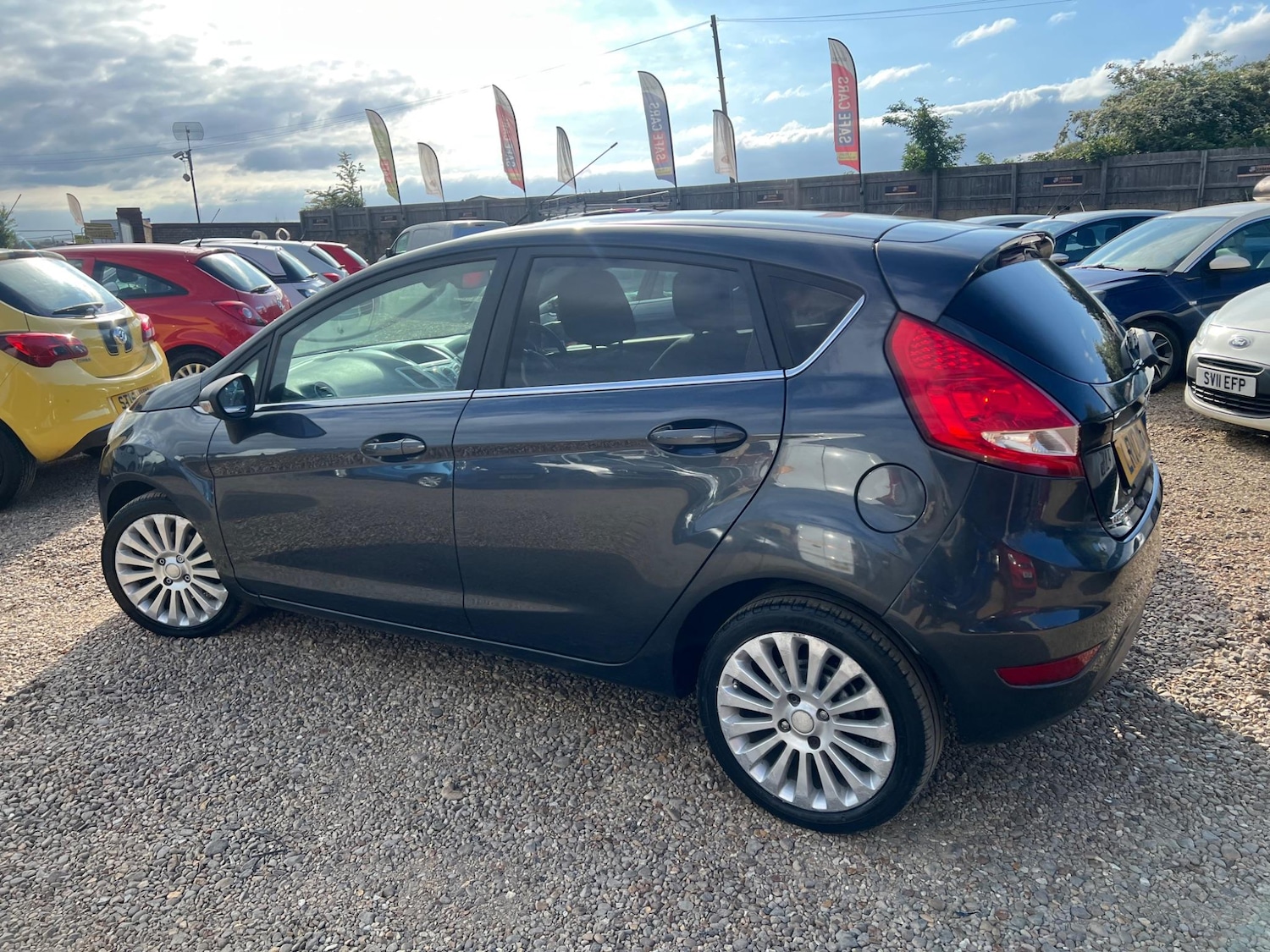 Used Ford Fiesta 2010 for sale - 76425025: Photo 19