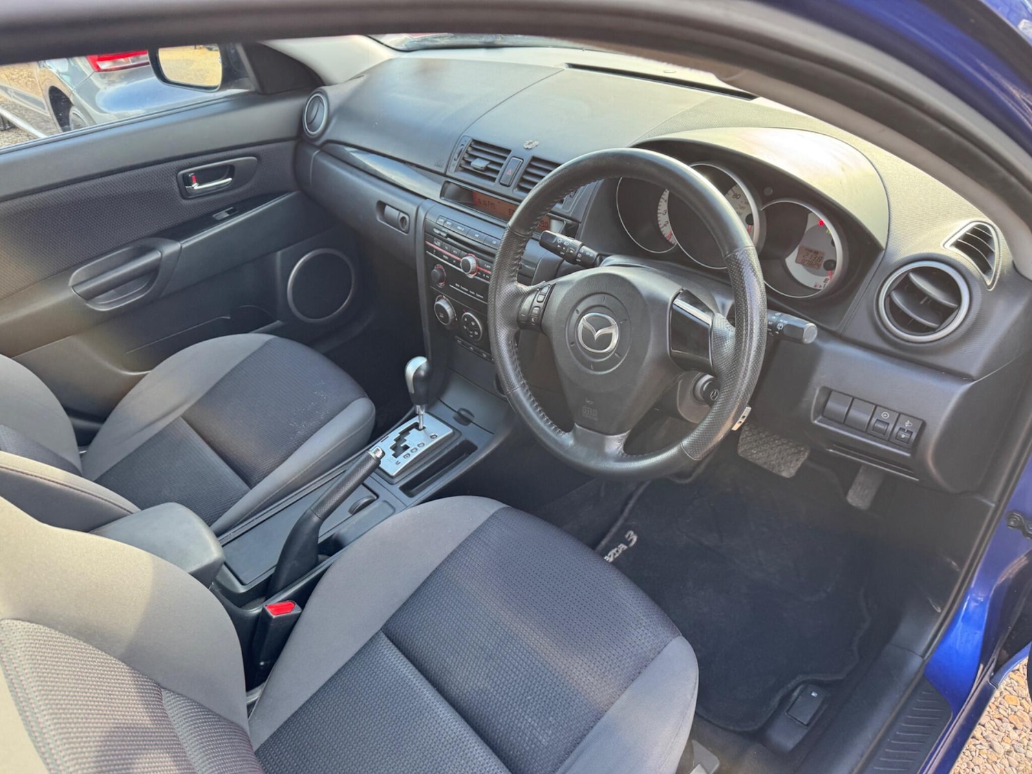 Used Mazda Mazda3 2009 for sale - 78034749: Photo 19