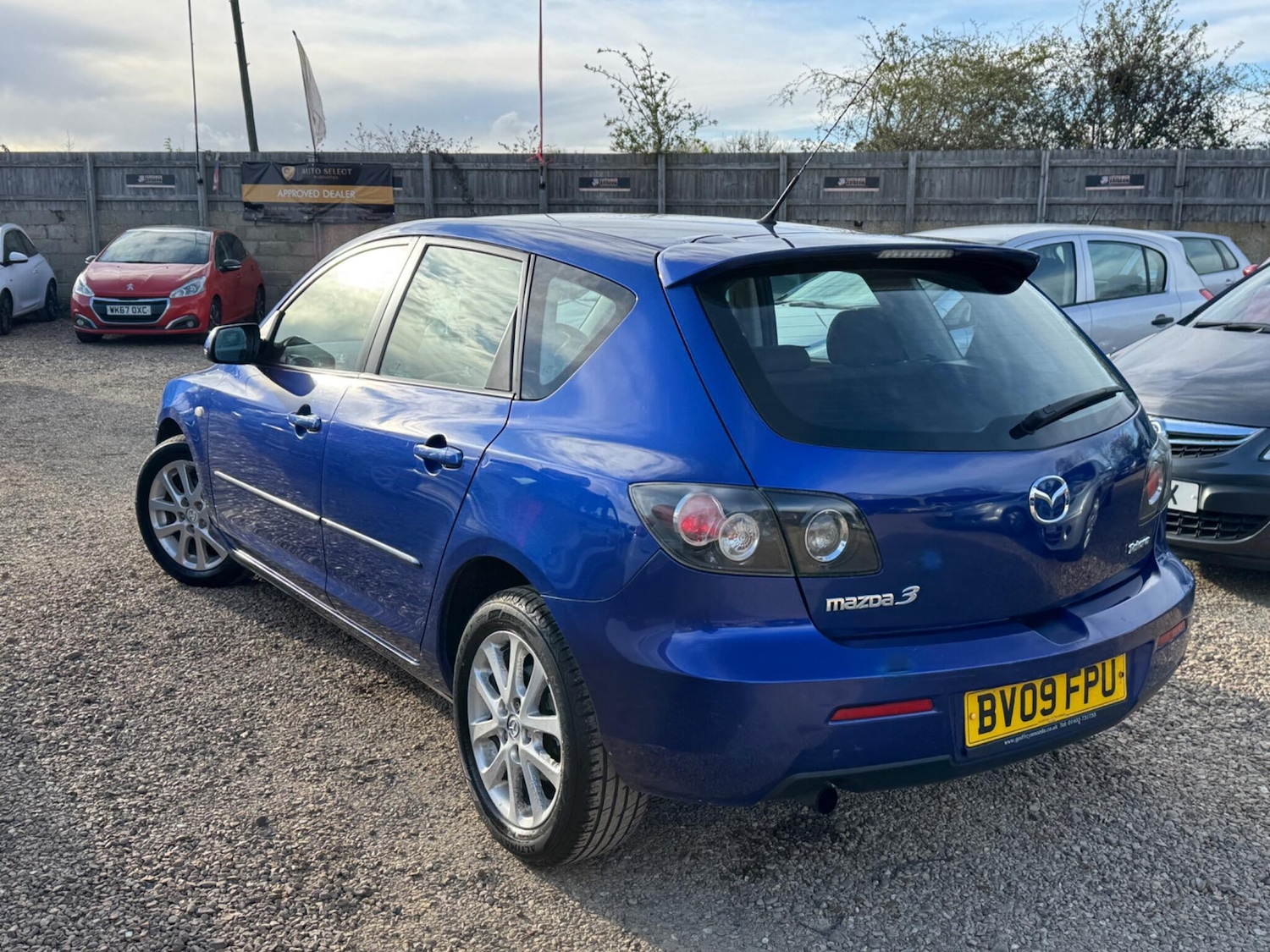 Used Mazda Mazda3 2009 for sale - 78034749: Photo 8