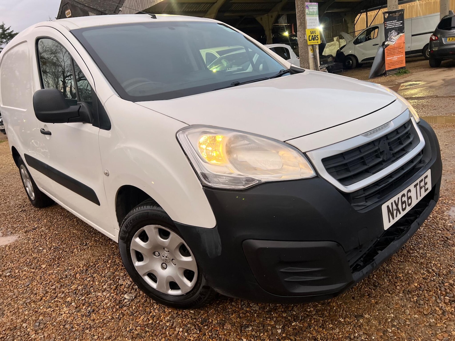 Used Peugeot Partner 2016 for sale - 76994118: Photo 23