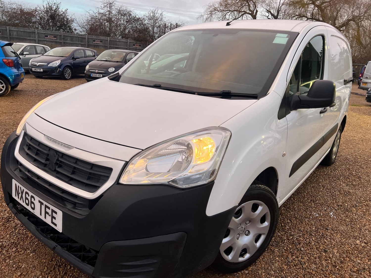 Used Peugeot Partner 2016 for sale - 76994118: Photo 5