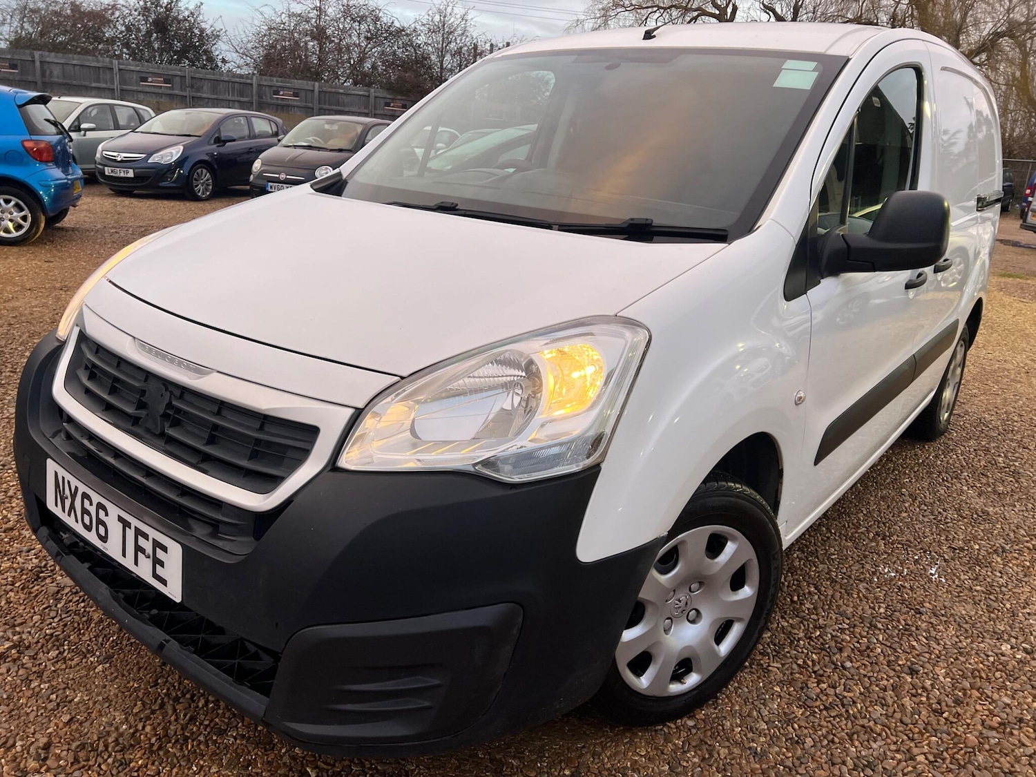 Used Peugeot Partner 2016 for sale - 76994118: Photo 6